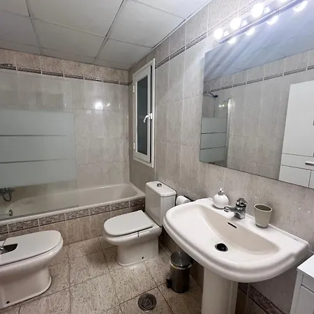 Apartment El Faro Vacaciones En *