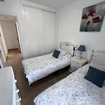 El Faro Vacaciones En Appartement Estepona